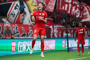 刘若钒：这一年结果和过程都太梦幻，一直想用冠军回报主教练