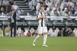 意媒：斯帕莱蒂对阿季奇的表现感到愤怒，不得不在半场就将他换下