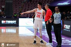 解说：亚洲杯的成绩证明中国男篮打法正确 此役又回到之前的打法