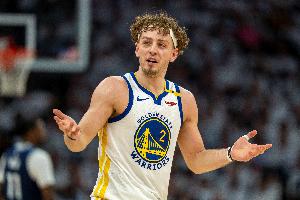 对比悬殊！勇记晒正负值：小库里+8斯潘塞+6 钵钵鸡-20库明加-18