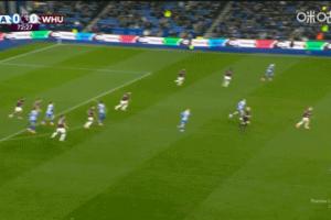 个人能力！布莱顿后卫送礼 鲍文精彩倒地卧射破门，西汉姆1-0领先