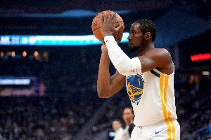 科尔：我希望库明加成为最先冲到前场的人 别总在后场要球拖节奏