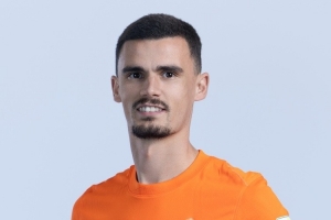 苗原：深圳青年人在谈内内和恩里克，球队有意明年冲超