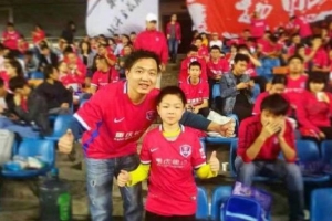 41806人！“渝超”最高上座人数纪录诞生