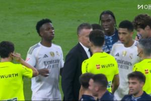 没想到！马卡：最冷静的居然是维尼修斯，他劝走找主裁交涉的贝林