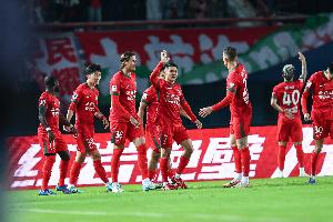 东体：河南俱乐部人士提到“大热必死”，乐观情绪或影响河南心态