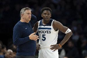 解说：虽然里德&麦丹&迪文不准但也有不准的打法 把芬奇开了吧