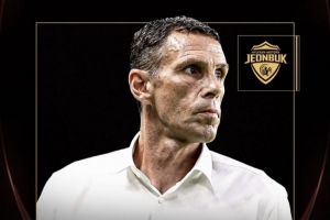 东体：包括K联赛和中超在内，不止一家俱乐部表达对波耶特的兴趣