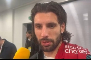 索博斯洛伊：点球？是裁判做出了判罚，和裁判生气去，别来找我