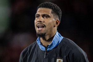 阿劳霍遭遇心理问题，乌拉圭队社媒晒照鼓励：我们与你同在