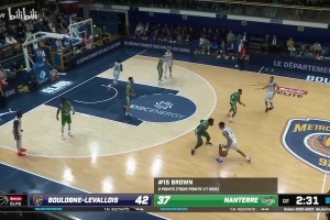 每一球都让人叹为观止！文班当年在法甲的十佳球！外形怪物！