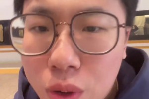 孔祥宇：杨瀚森该锻炼的内容还是打出来了！但防守端仍需努力！