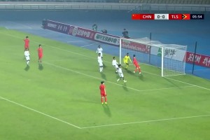 帅惟浩打门被扑，张伯霖补射破门