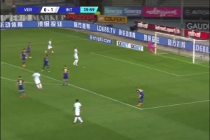 远射之王！名场面：恰尔汉奥卢超远世界波惊呆看台包厢众人！