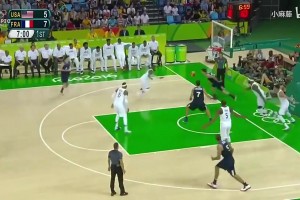 面无表情的投篮机器！奥运名场面：克莱无解三分轰死法国男篮！