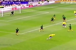 无与伦比！卡洛斯的重炮轰门真是纯粹视觉的享受！