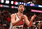 火箭胜太阳！三首发齐发挥，谢泼德喜忧参半，亚当斯稳篮板球！